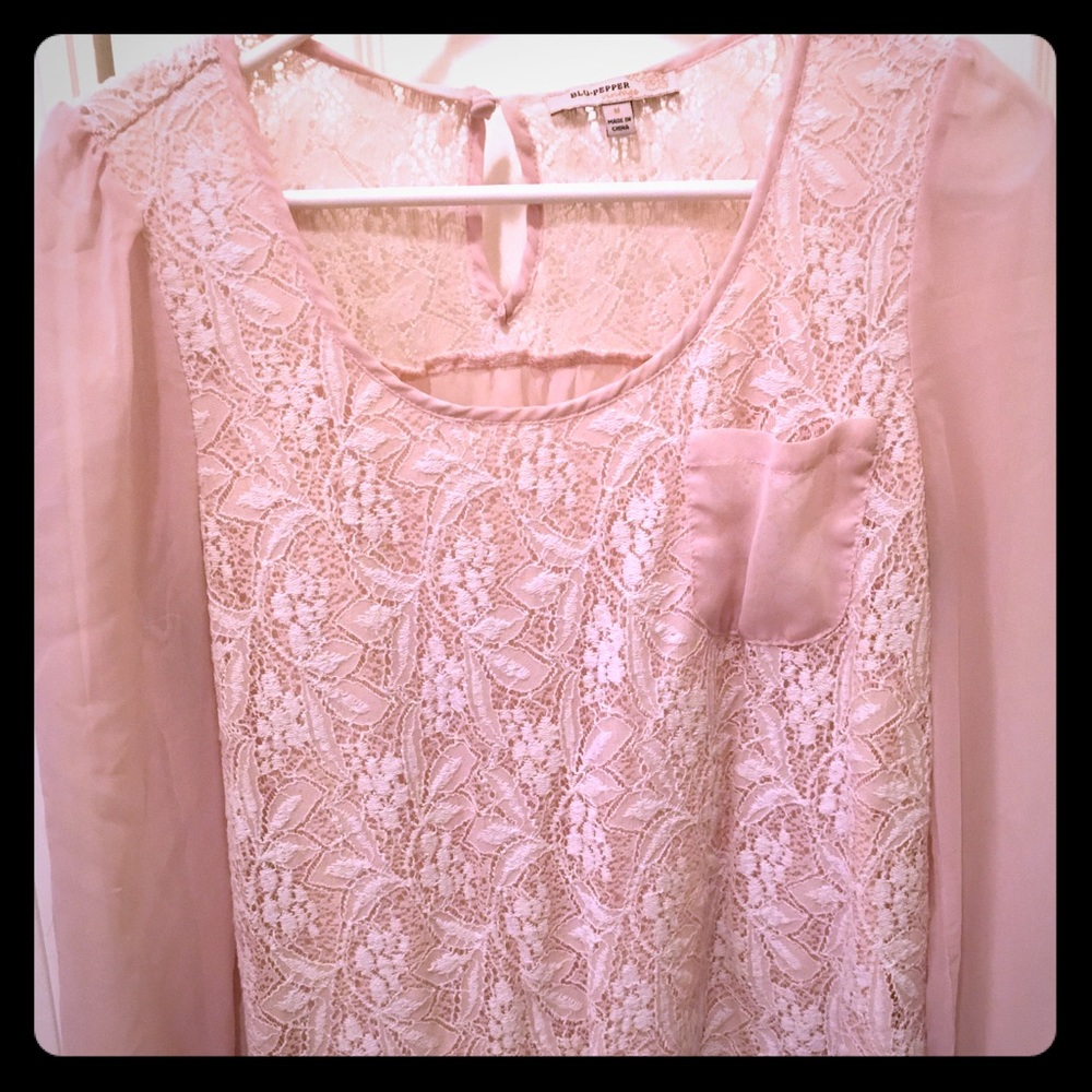 Baby pink gauzy and lace shirt